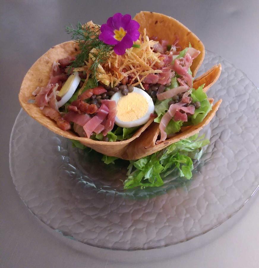 ホテル Logis De L'Europe Restaurant Le Cepage Corbigny エクステリア 写真